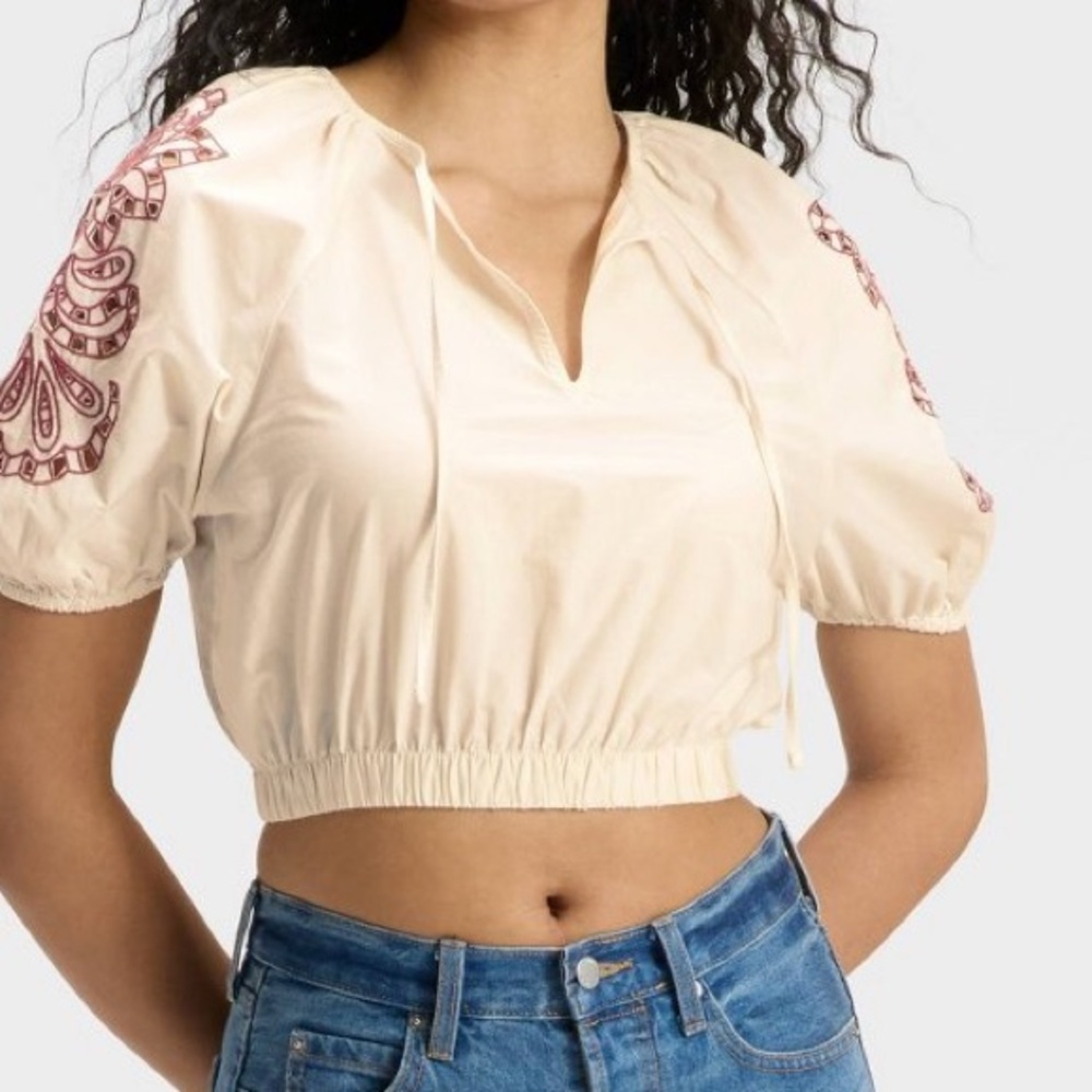 NWOT Women's Balloon Elbow Sleeve Eyelet Blouse  Cream Floral XS